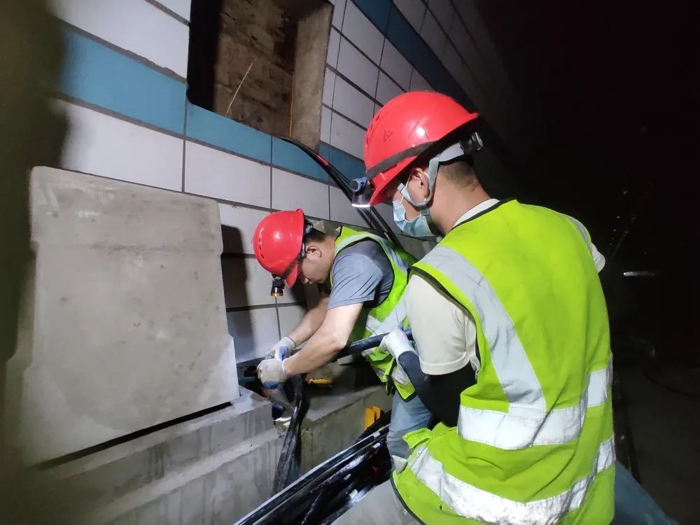 廣寧水聲嶺隧道工程進入最后一道施工工序(圖5)
