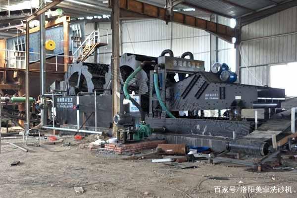 輪式洗砂機每小時可以洗多少沙子?如何提高它的產量?(圖2) 輪式洗砂機每小時可以洗多少沙子?如何提高它的產量?(圖2)