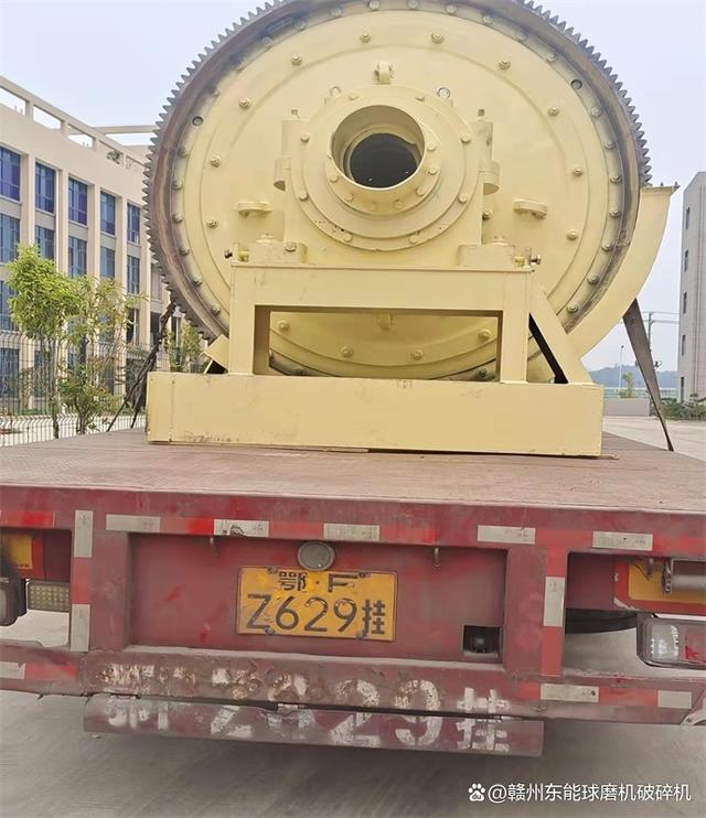 鄂式破碎機、球磨機、洗砂機今天出發啦!(圖5) 鄂式破碎機、球磨機、洗砂機今天出發啦!(圖5)