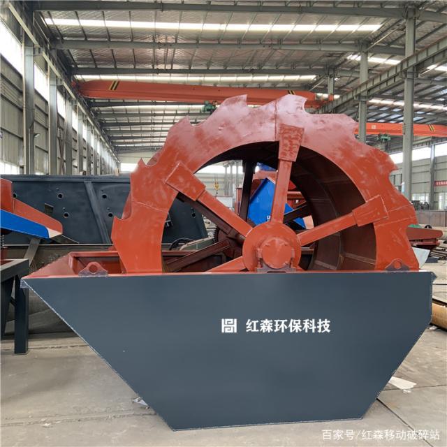 輪式洗砂機是砂石生產線中的“寵兒”(圖1) 輪式洗砂機是砂石生產線中的“寵兒”(圖1)