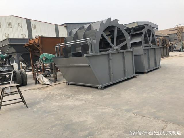 葉輪式大型洗砂設(shè)備篩洗一體機(jī)煤塊分離機(jī)全自動篩沙機(jī)制砂機(jī)(圖1) 葉輪式大型洗砂設(shè)備篩洗一體機(jī)煤塊分離機(jī)全自動篩沙機(jī)制砂機(jī)(圖1)