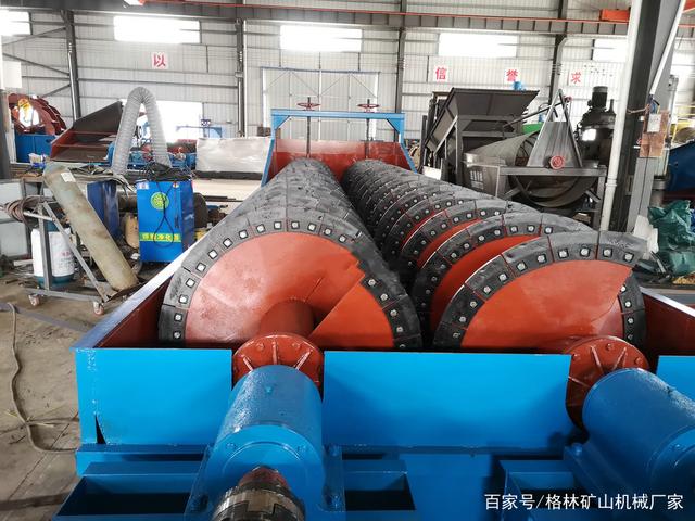 螺旋洗砂機(jī)工作原理和洗砂機(jī)價(jià)格分析(圖1)