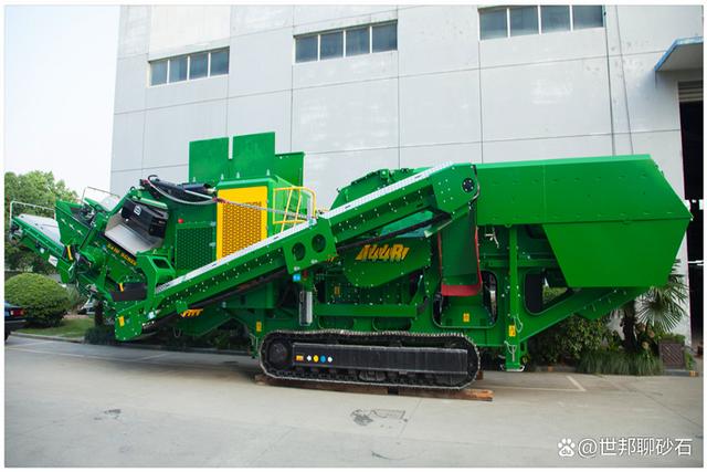 建筑用砂_制砂設備有移動的嗎？哪種建筑用花崗巖移動制砂機好？(圖2)