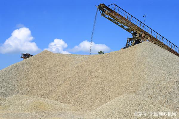 還在糾結如何選擇螺旋洗砂機廠家？看完這3點，不再迷茫(圖1)