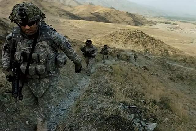 裝甲師，機械化步兵師，山地師等有何不同？(圖4)
